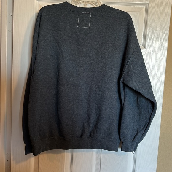 Riot Society unisex gray Panda galaxy crew neck sweatshirt size large - Picture 7 of 8